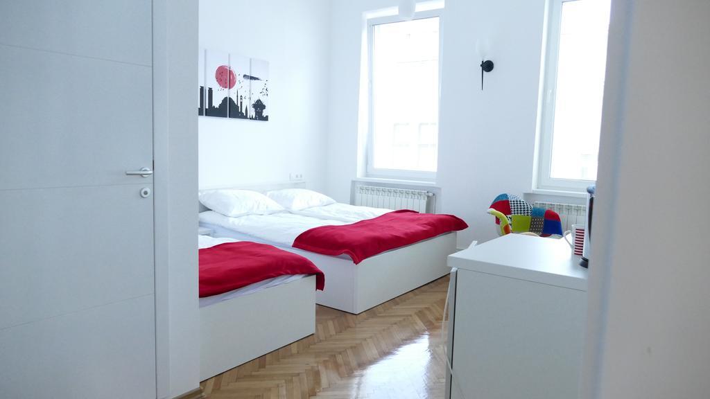 Apartment Mona SJJ Esterno foto