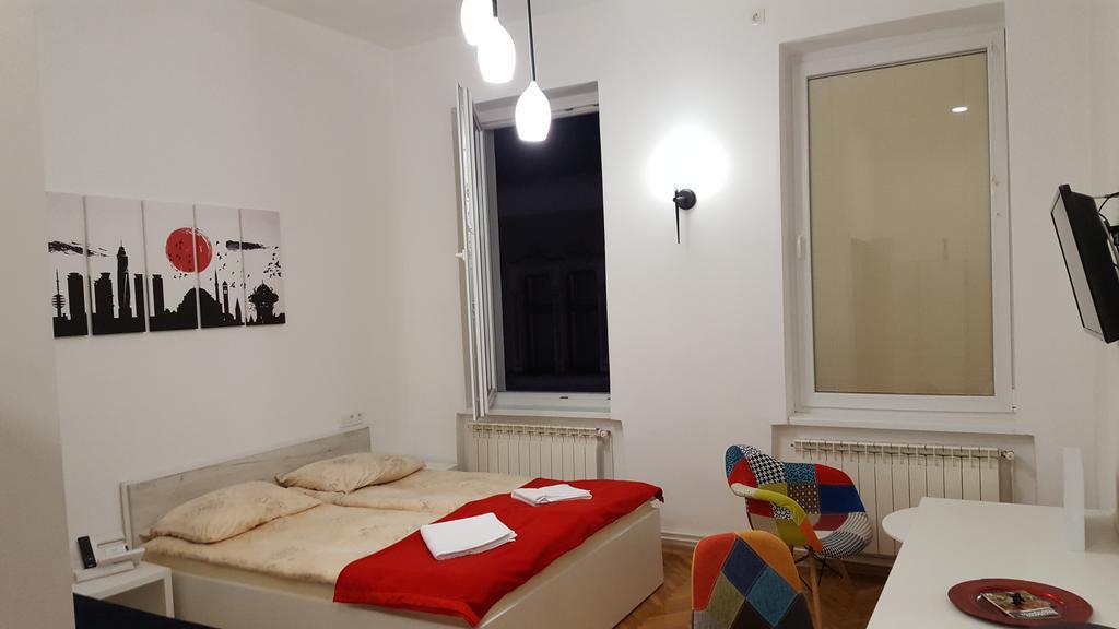 Apartment Mona SJJ Esterno foto